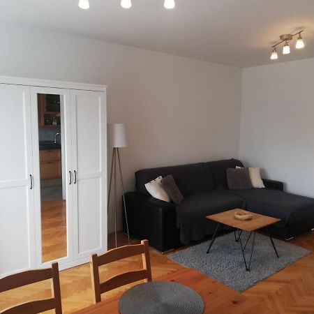 Gold Apartment Шопрон Екстериор снимка